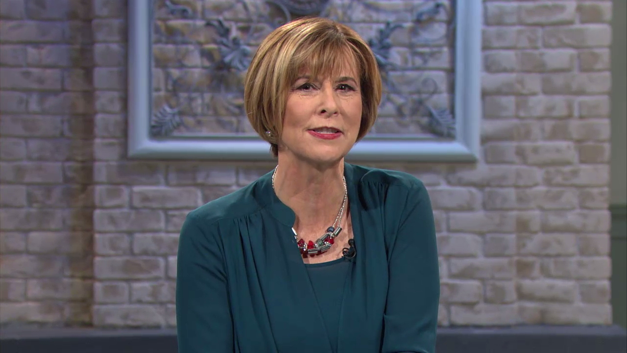 100 huntley street a special thank you from crossroads c e o lorna dueck
